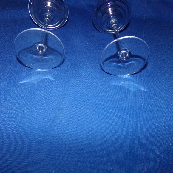 Vintage New Accademia Luigi Bormioli Crystal Toasting Wine Glasses - Set of Two - Picture 5 of 5